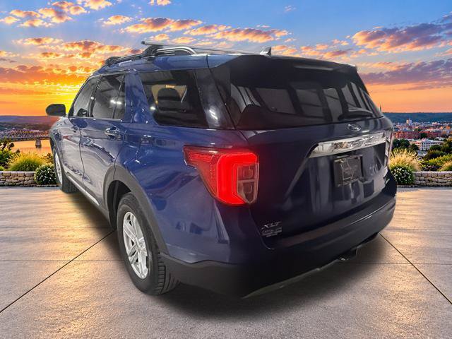 Used 2021 Ford Explorer XLT w/ Equipment Group 202A AWD/4WD image 7