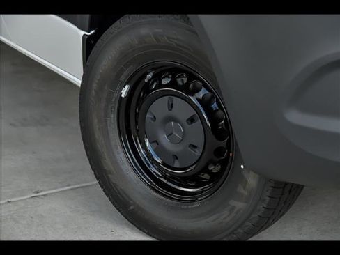 New 2025 Mercedes-Benz Sprinter 2500 image 3