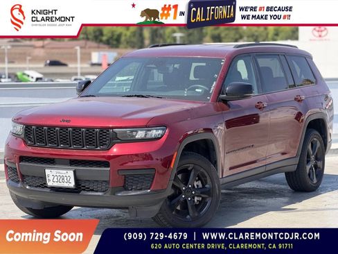 Used 2023 Jeep Grand Cherokee L Laredo AWD/4WD image 1