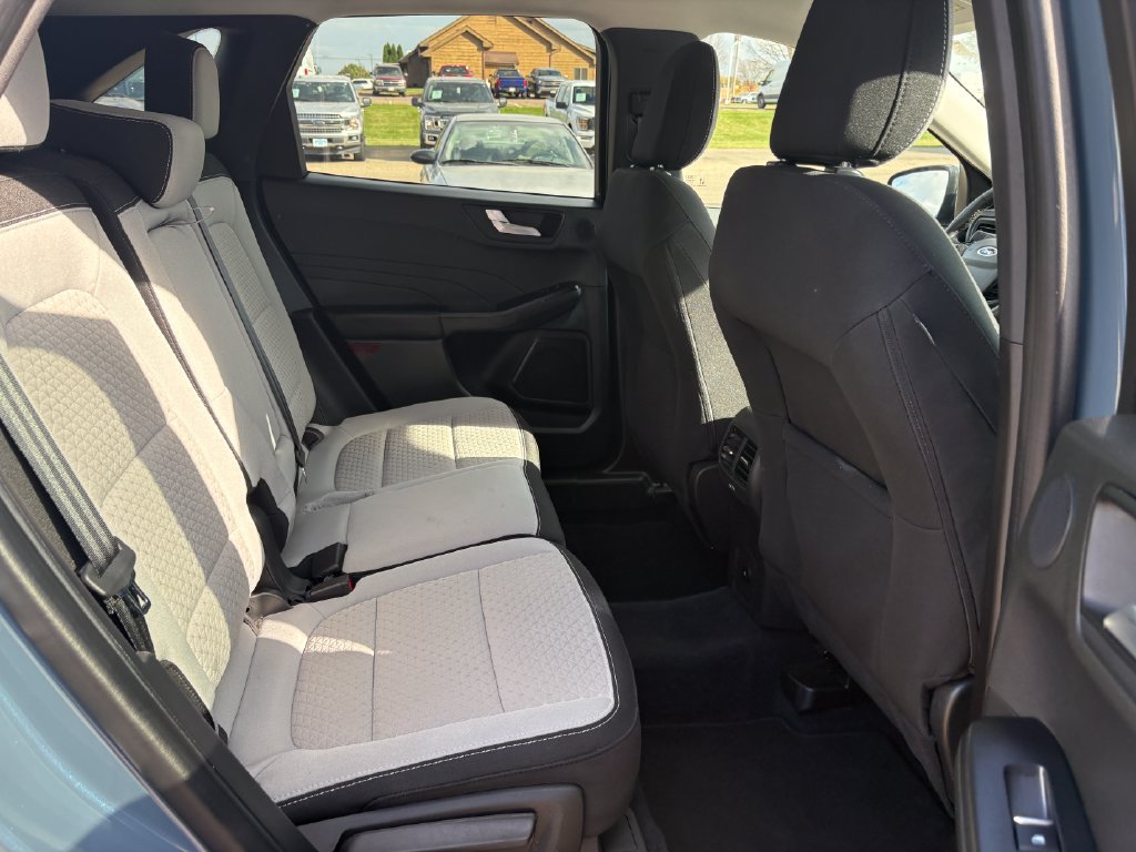 Used 2023 Ford Escape Active w/ Tech Pack #2 AWD/4WD image 14