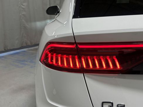 Used 2019 Audi Q8 Premium AWD/4WD image 35