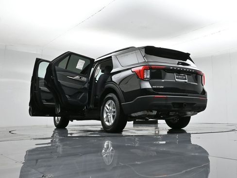 New 2026 Ford Explorer Active image 46