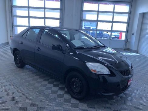 Used 2012 Toyota Yaris Sedan image 22