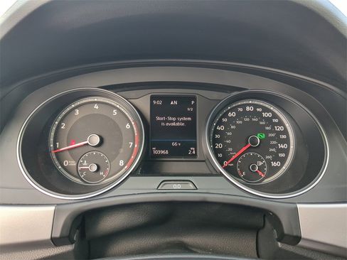 Used 2019 Volkswagen Atlas SE w/ Towing Package image 33