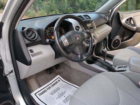 Used 2008 Toyota RAV4 Limited image 12
