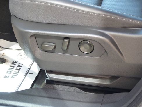 Used 2024 Buick Envision Preferred AWD/4WD image 25
