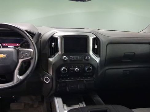 Used 2022 Chevrolet Silverado 3500 LTZ w/ LTZ Convenience Package AWD/4WD image 10