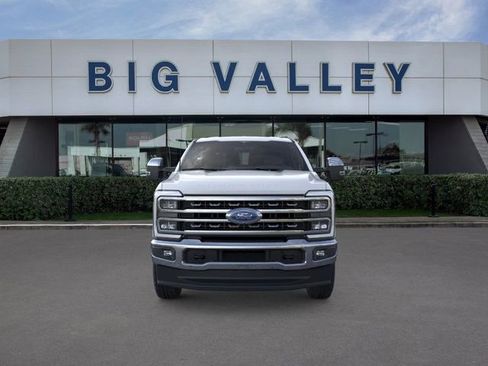 New 2026 Ford F250 Lariat w/ Chrome Package image 6