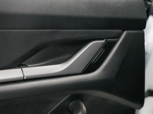 Certified 2025 Porsche Taycan 4 image 16