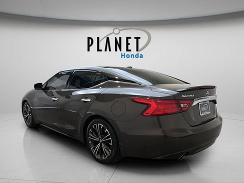 Used 2016 Nissan Maxima Platinum FWD image 6