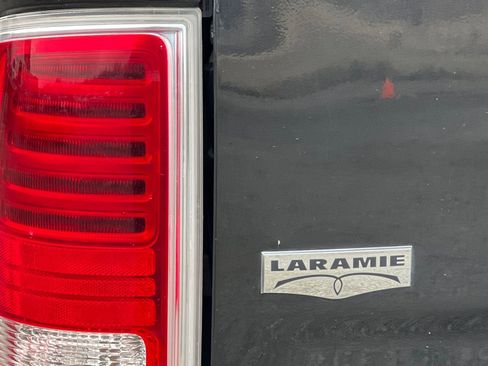 Used 2017 RAM 3500 Laramie image 46