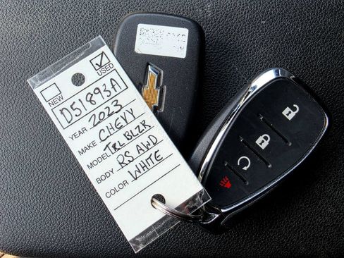 Used 2023 Chevrolet TrailBlazer RS w/ Convenience Package AWD/4WD image 63
