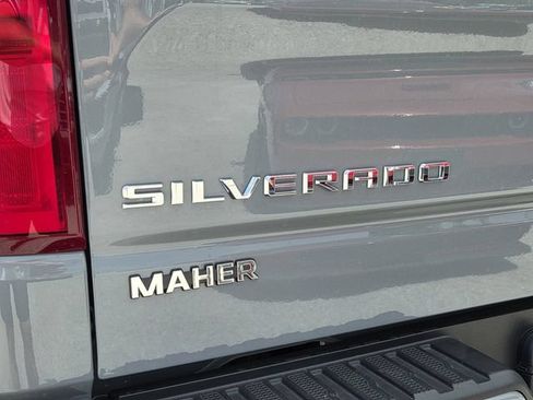 Used 2025 Chevrolet Silverado 1500 RST RWD image 12