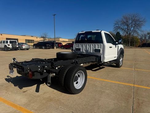 New 2025 Ford F550 4x4 Regular Cab Super Duty image 9