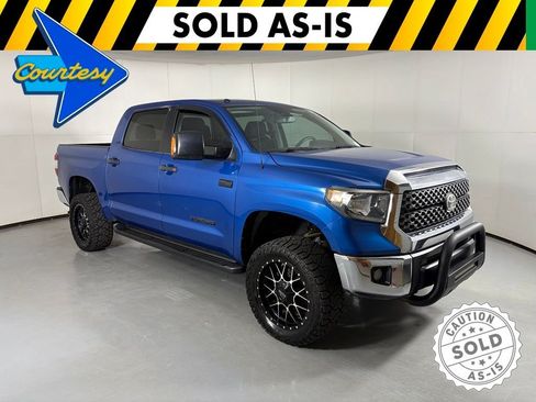 Used 2018 Toyota Tundra SR5 w/ SR5 Upgrade Package AWD/4WD image 1