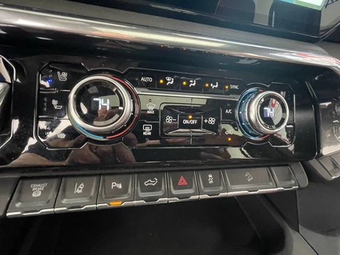 New 2026 GMC Sierra 2500 Denali Ultimate AWD/4WD image 27