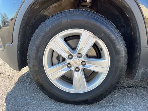 Used 2020 Chevrolet Trax LS w/ Tint and Cruise Package image 14