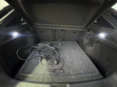 Used 2023 Volkswagen ID.4 Pro S image 26