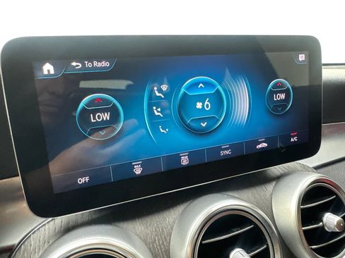 Used 2022 Mercedes-Benz GLC 300 w/ AMG Line image 60