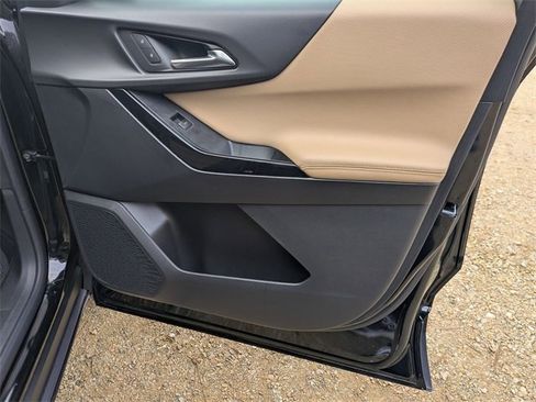 New 2026 Chevrolet Equinox ACTIV w/ Convenience Package III image 35