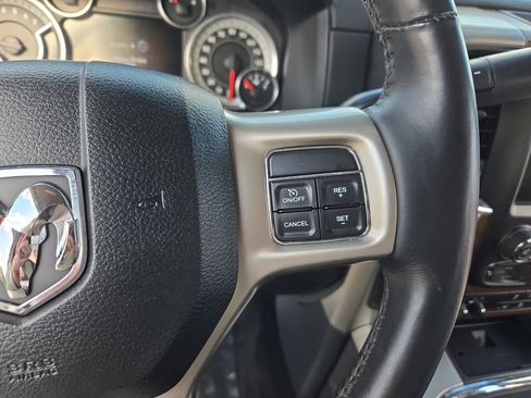 Used 2016 RAM 2500 Laramie w/ Convenience Group image 21