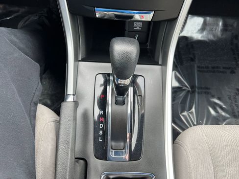 Used 2013 Honda Accord EX image 28