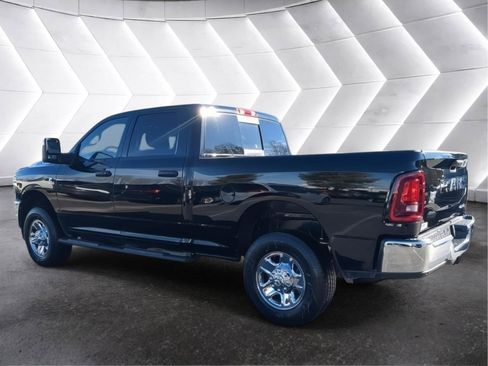 New 2026 RAM 3500 Tradesman AWD/4WD image 4