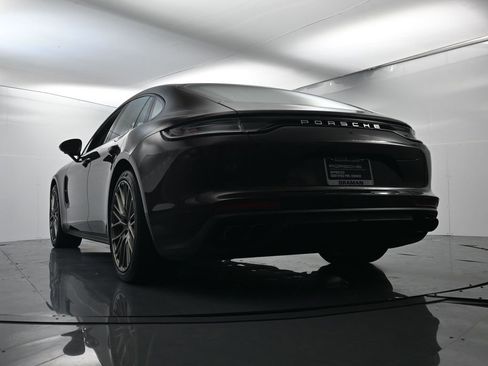 Used 2023 Porsche Panamera Platinum Edition image 52