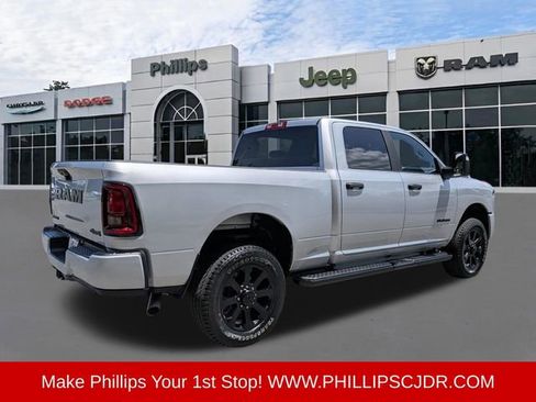 Certified 2026 RAM 2500 Big Horn AWD/4WD image 3