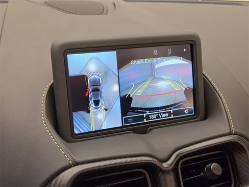 Used 2023 Aston Martin V8 Vantage image 36