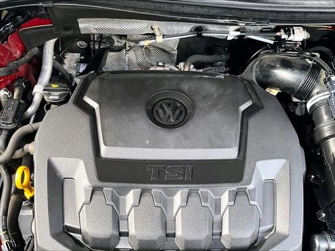 Used 2019 Volkswagen Tiguan S w/ Driver Assistance Package FWD image 31