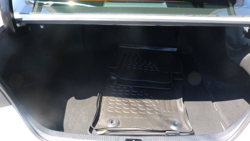 Used 2021 Toyota Camry SE FWD image 14