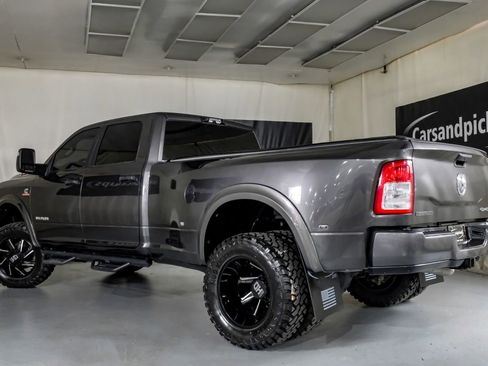 Used 2023 RAM 3500 Big Horn w/ Level 1 Equipment Group AWD/4WD image 11