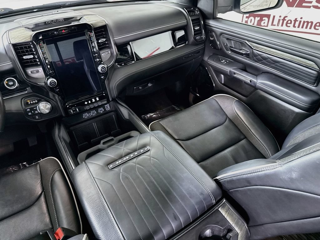 Used 2025 RAM 1500 Limited AWD/4WD image 29