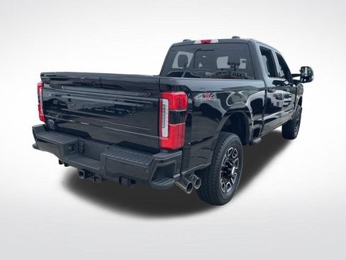 Used 2026 Ford F250 Platinum AWD/4WD image 5