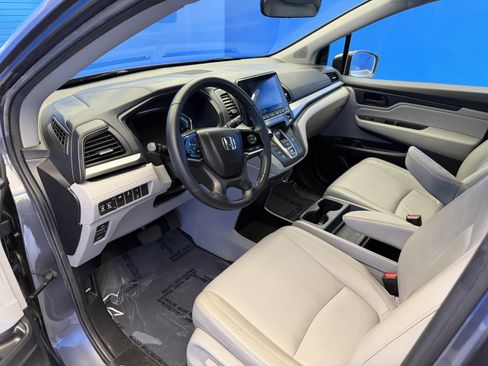 Used 2019 Honda Odyssey EX-L image 11