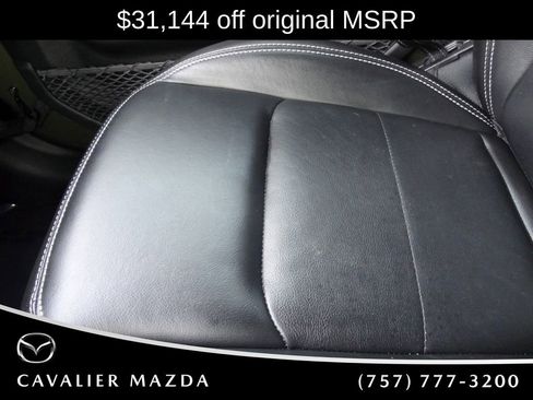 Used 2023 Jeep Wrangler Unlimited Sahara w/ Cold Weather Group AWD/4WD image 47