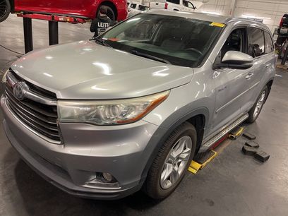 Used 2014 Toyota Highlander Limited