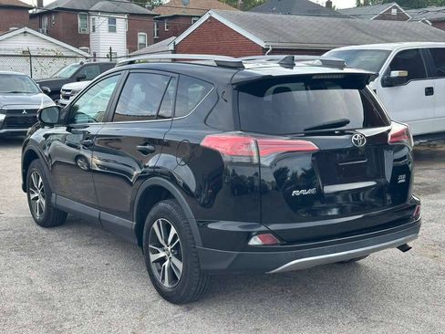 Used 2018 Toyota RAV4 XLE w/ Plus Extra Value Package AWD/4WD image 6