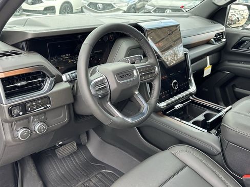 New 2026 GMC Yukon Denali w/ LPO, Floor Liner Package image 20