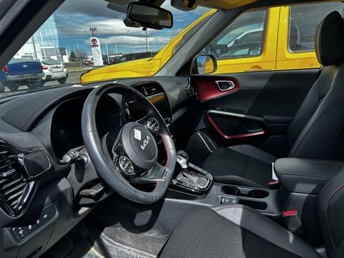 Used 2024 Kia Soul GT-Line w/ Option Group 020 image 9