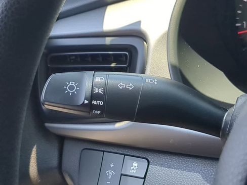 Used 2022 Kia Rio S FWD image 26