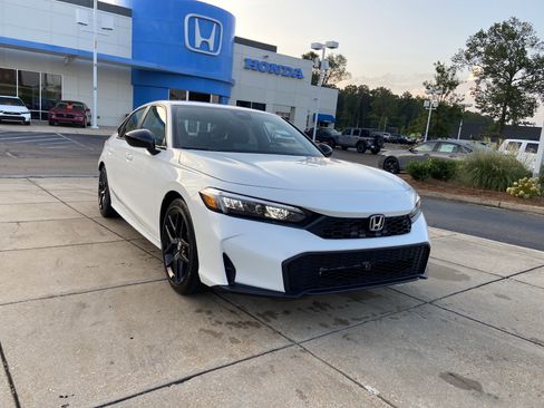 New 2026 Honda Civic Sport image 2