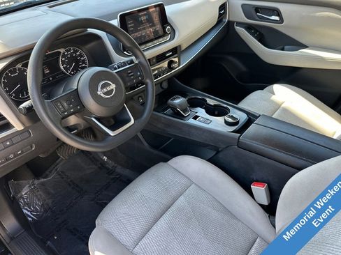 Used 2024 Nissan Rogue SV AWD/4WD image 12