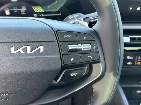 New 2026 Kia Sportage X-Line image 25