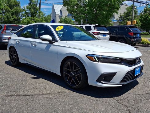 Used 2023 Honda Civic Sport Touring image 3
