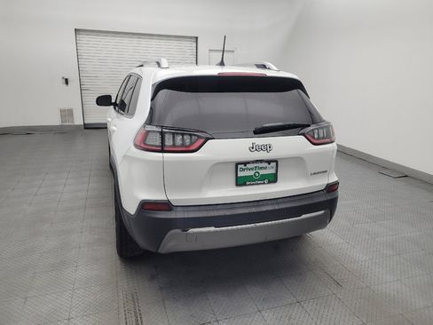 Used 2019 Jeep Cherokee Limited FWD image 6