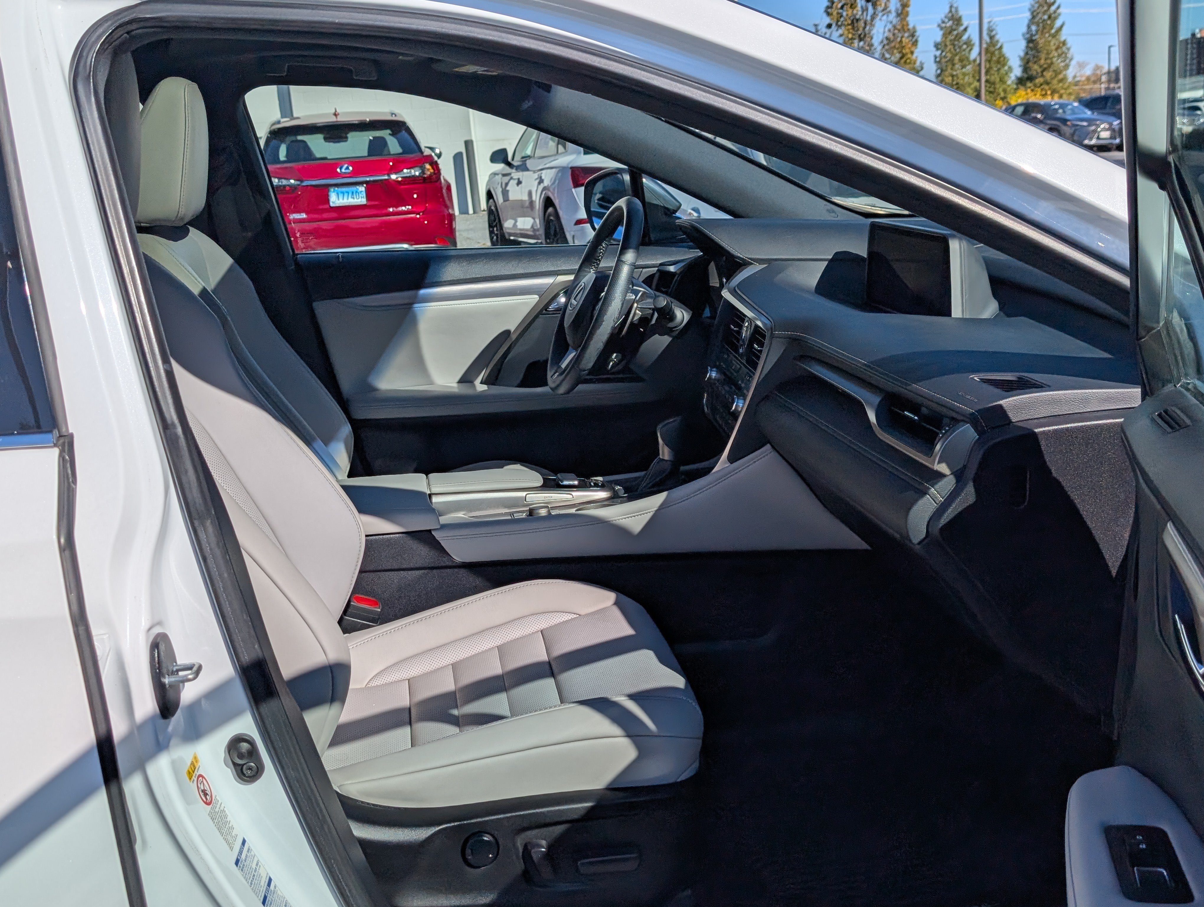 Used 2019 Lexus RX 450h F Sport AWD/4WD image 12