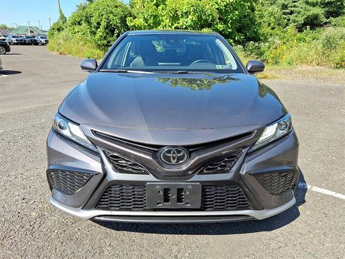 Used 2023 Toyota Camry XSE image 2