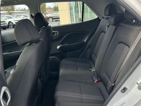 Certified 2024 Hyundai Venue SEL image 14